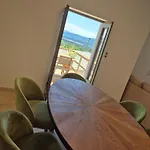 別荘 Casa Grilo Valenca *